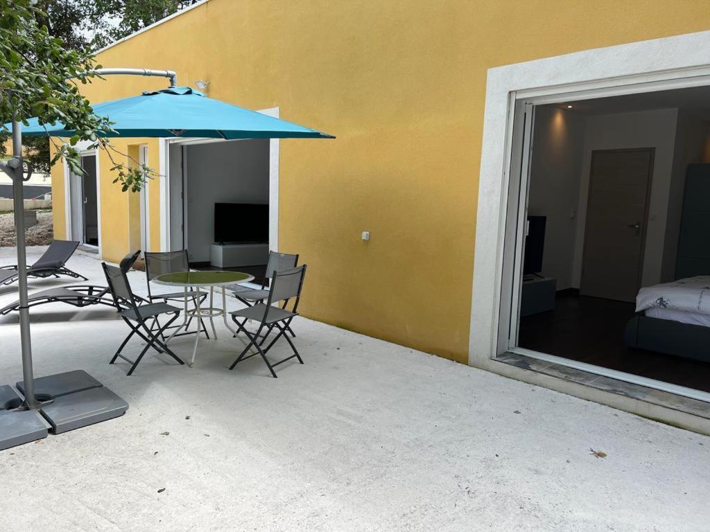 Brand New Villa With Fully Intergrated Air Conditioning & Private Pool, Overlooking Forest Sardan 外观 照片